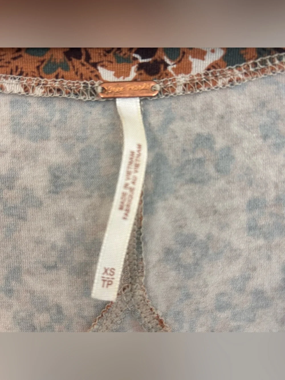 Free People Brown Disty Floral V-neck Short Puff Sleeve Button Front Top Size XS